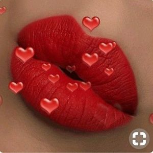 Meet your Posher, Leticia